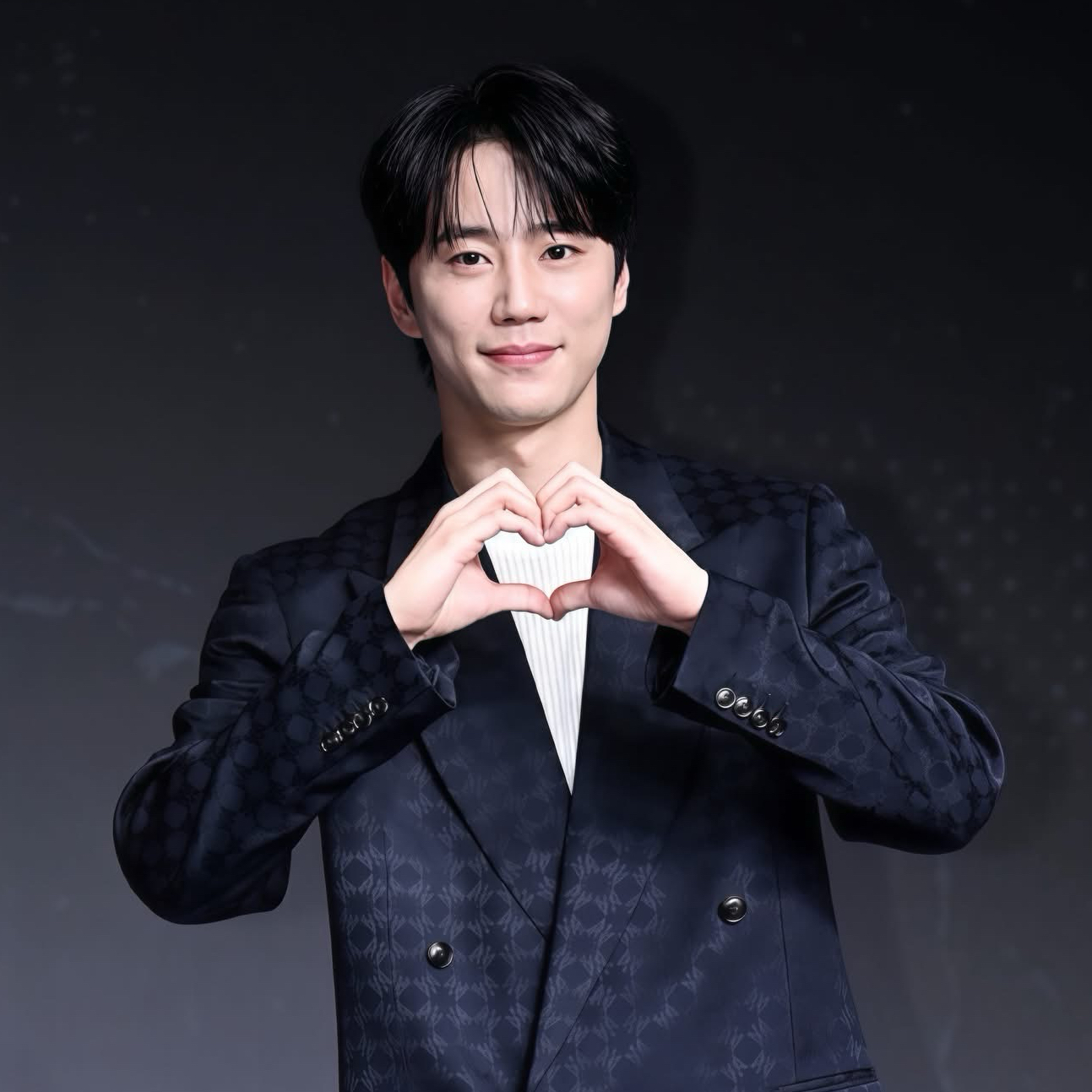 Latest photo of Lee Junyoung