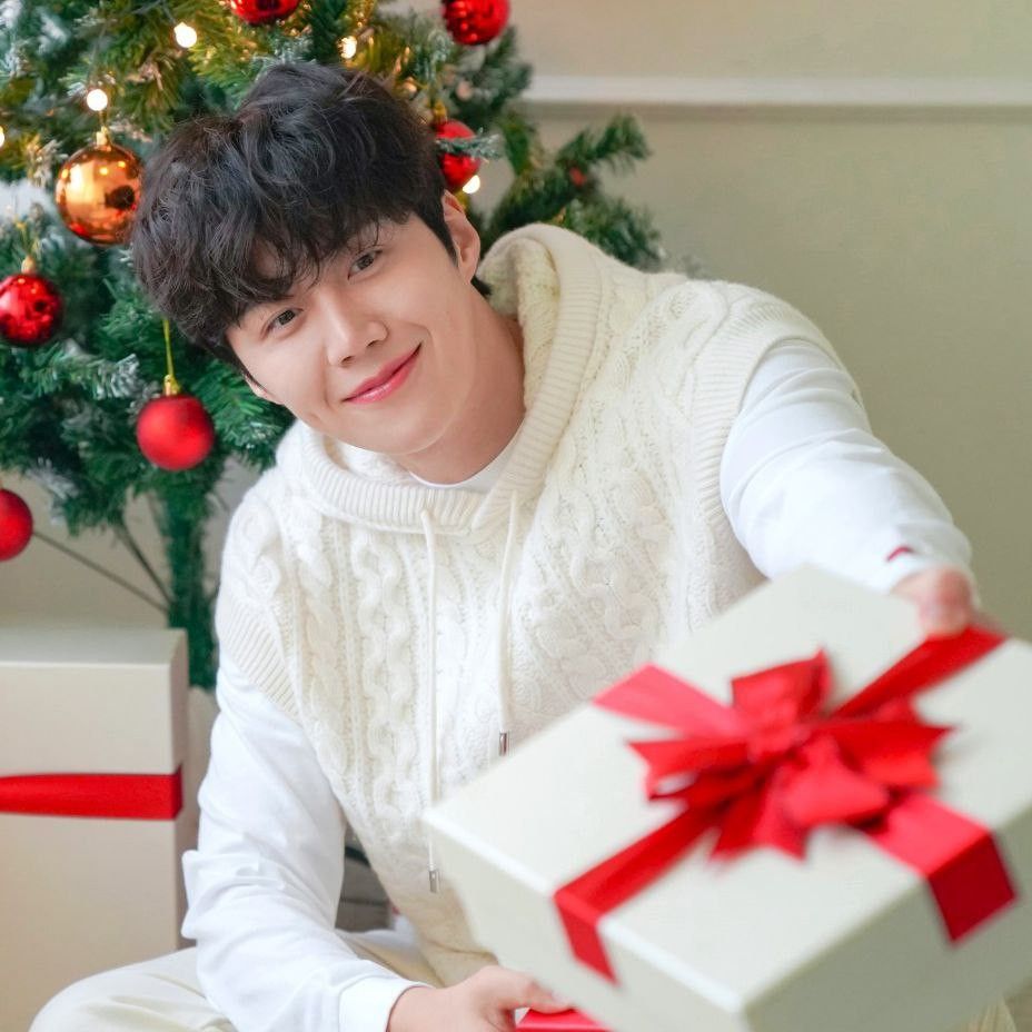 A moment captured by a fan of Kim Seonho