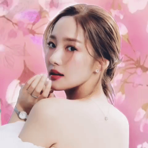 A moment captured by a fan of Park Minyoung