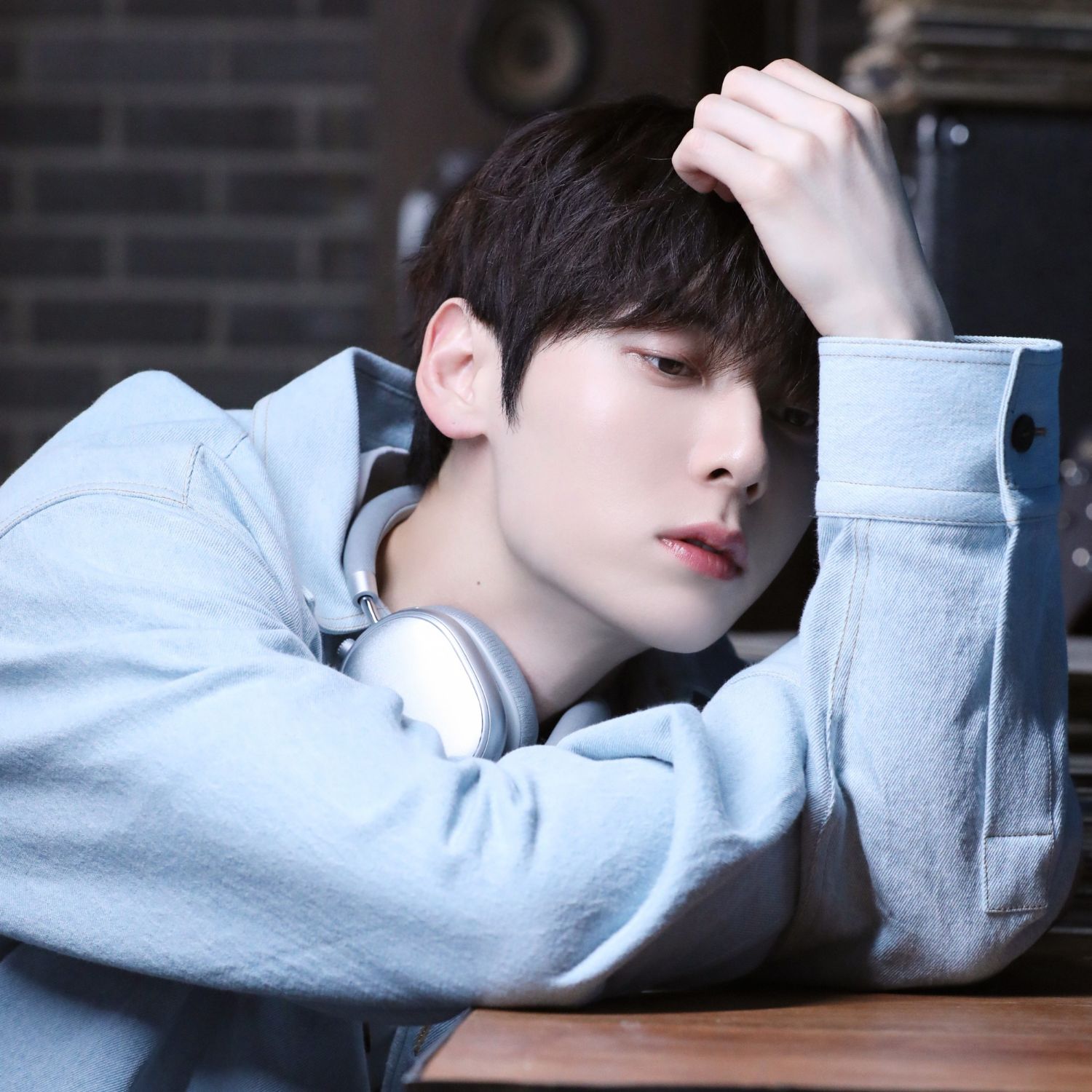 Latest photo of Hwang Minhyun