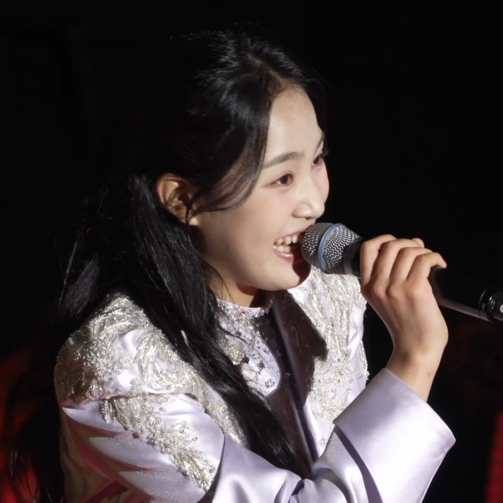 Momen yang diabadikan oleh penggemar Kim Taeyeon