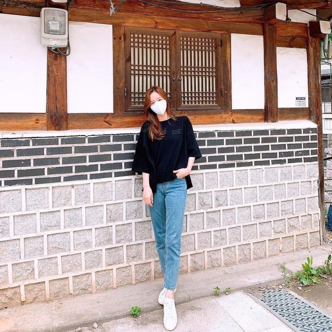 Latest photo of Moon Chaewon