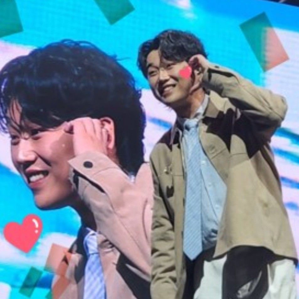 Behind-the-scenes cut of Hwang Youngwoong