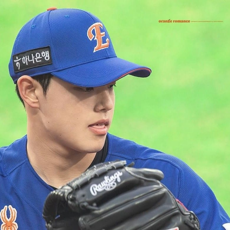 Latest photo of Moon Dongju