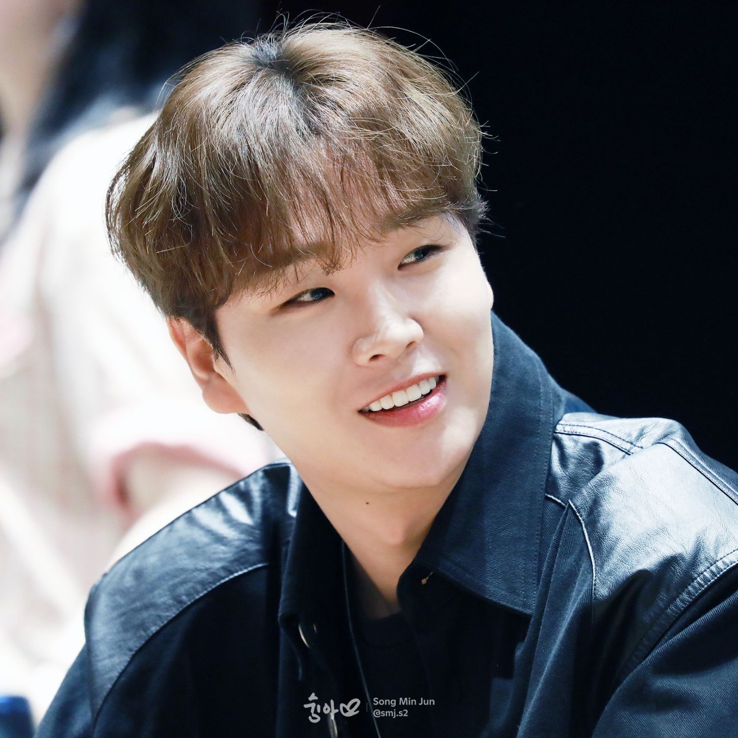 Recent activity shot of Song Minjun