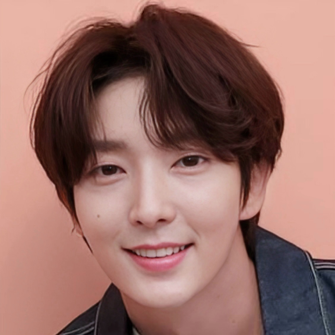 A moment captured by a fan of Lee Joongi