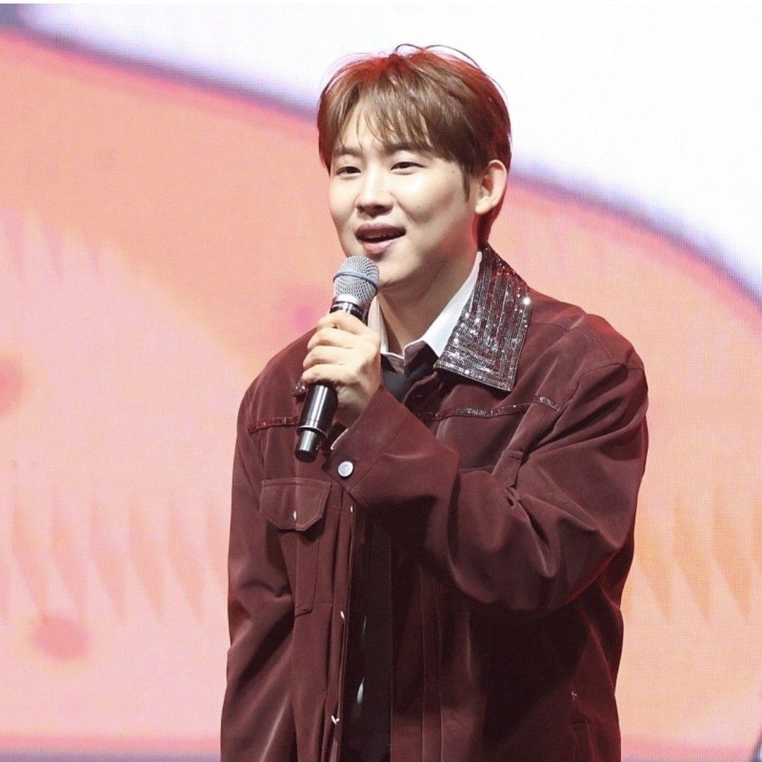 Behind-the-scenes cut of Jinuk