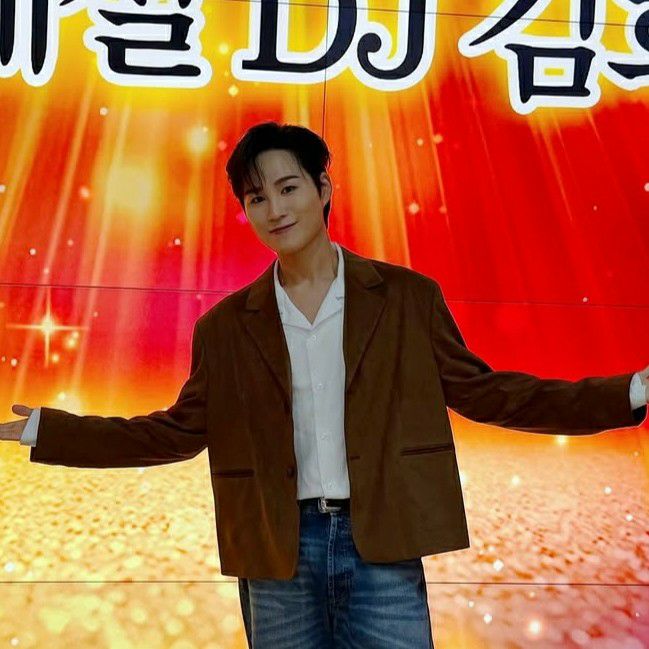 A moment captured by a fan of Kim Heejae