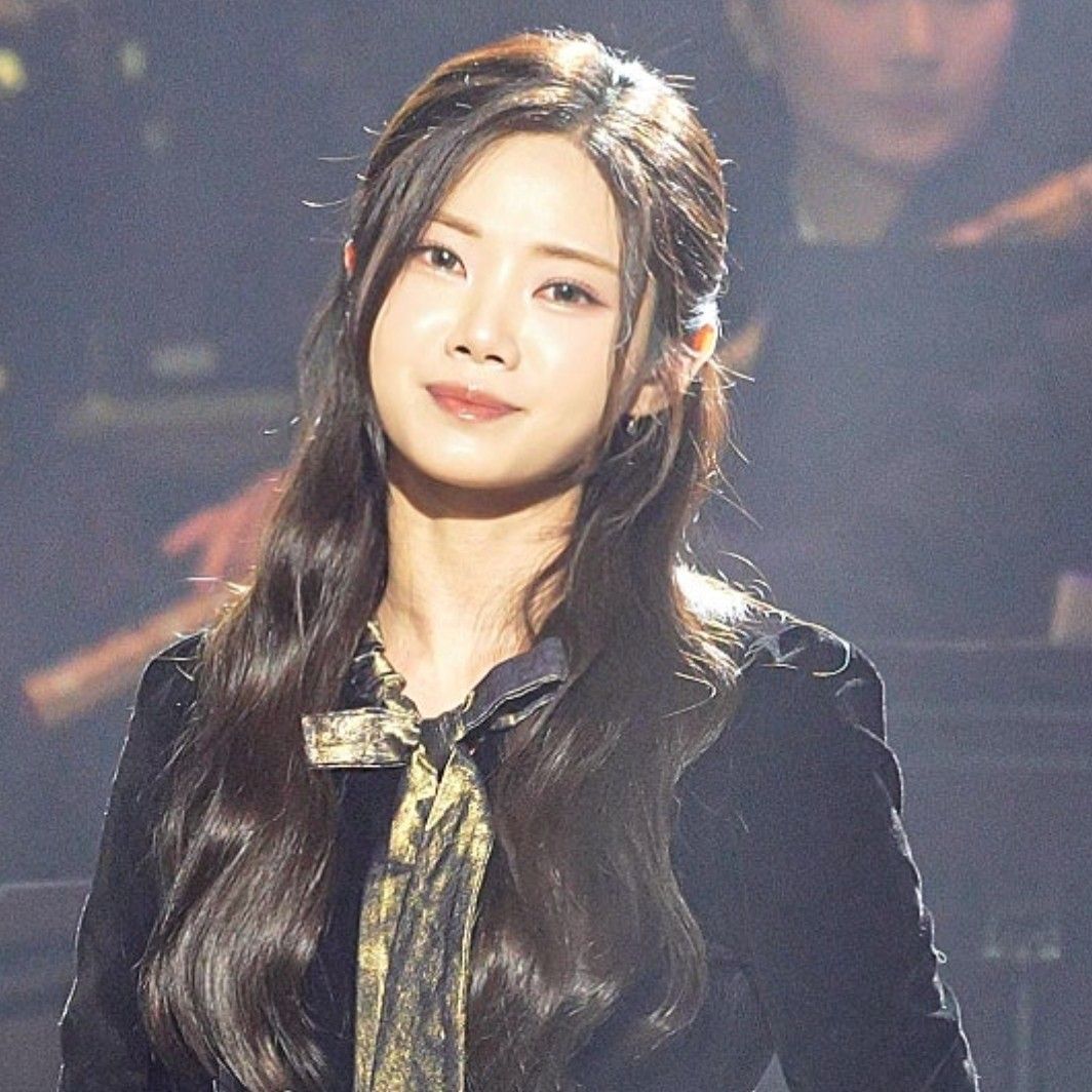 Recent activity shot of Bae Ahyeon