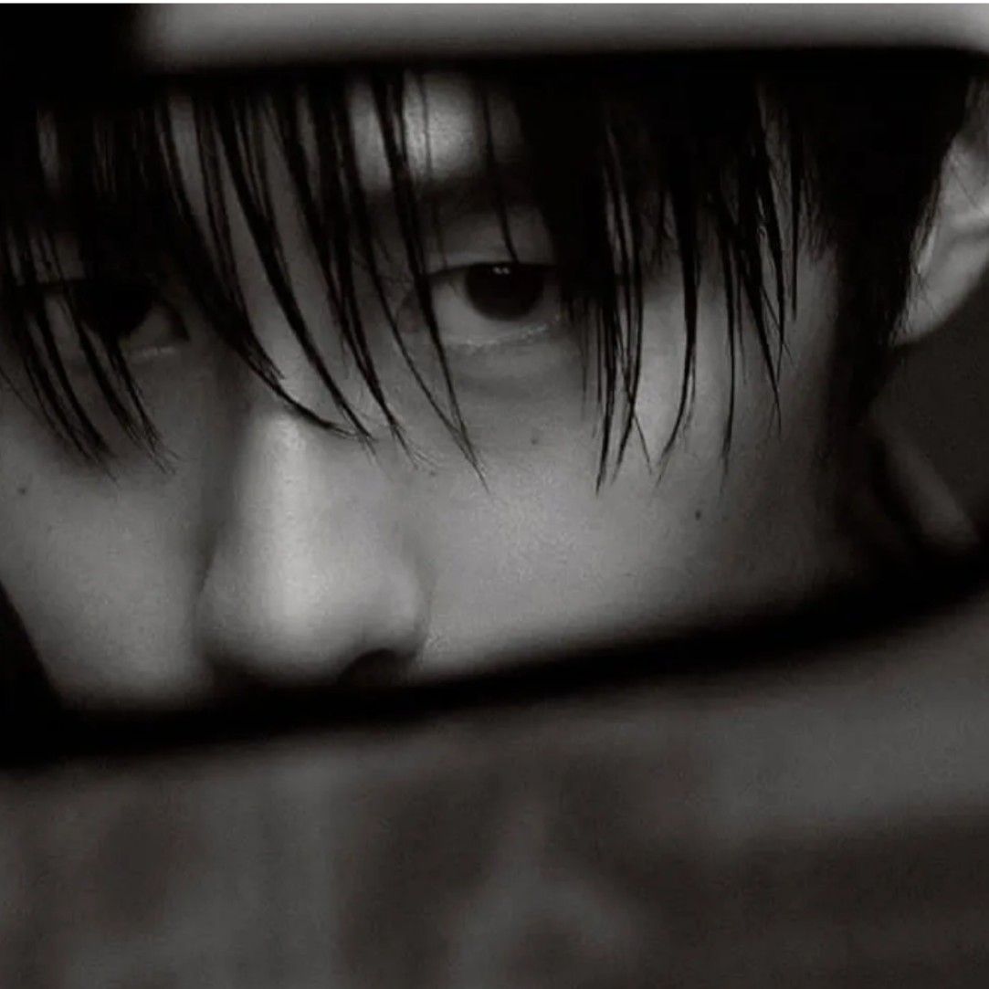 Recent activity shot of Lee Jaewook