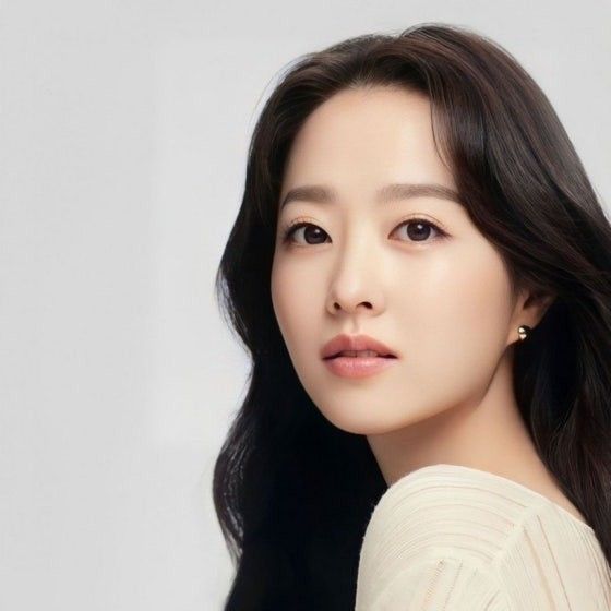 Recent activity shot of Park Boyoung