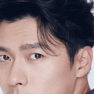 Momen yang diabadikan oleh penggemar Hyun Bin