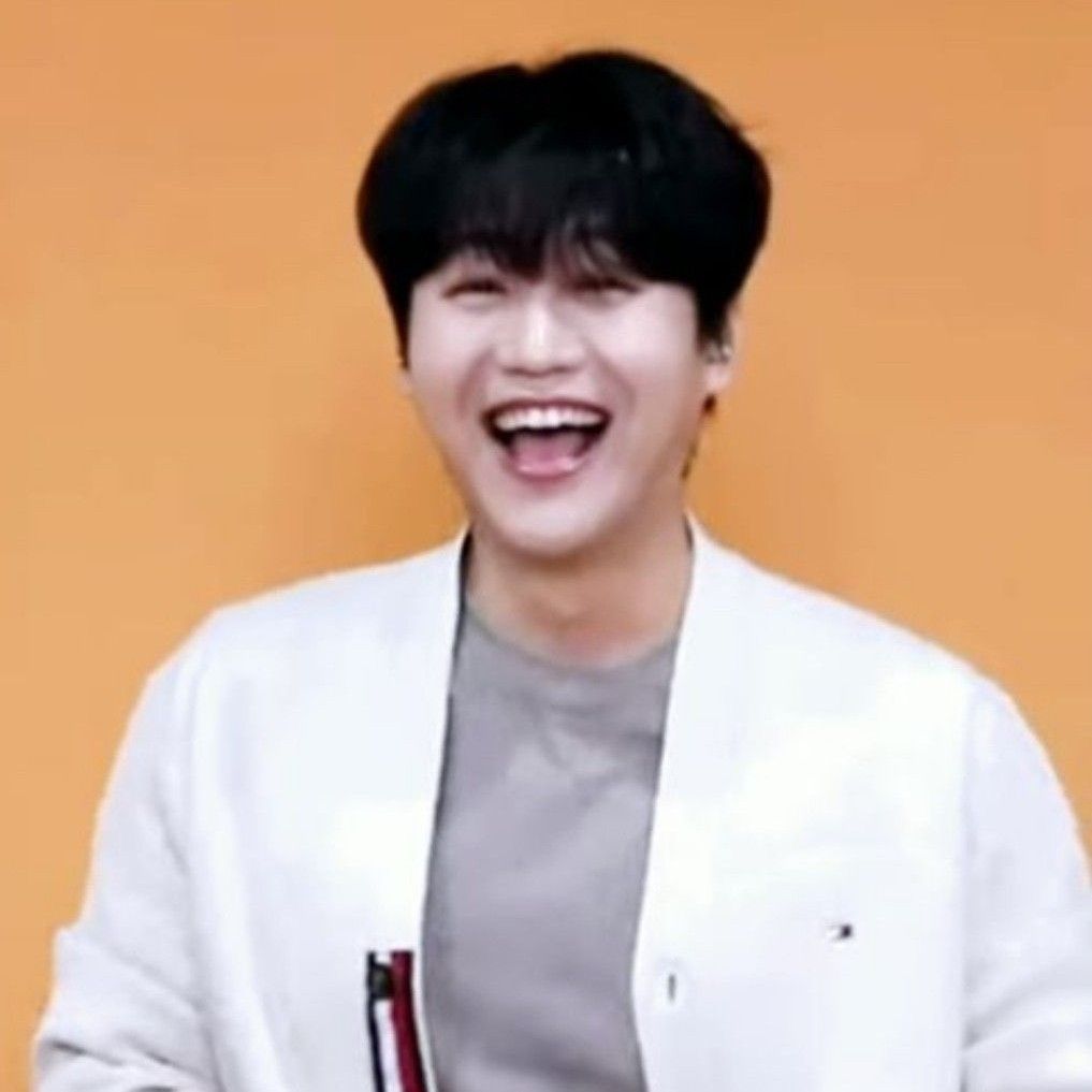 Behind-the-scenes cut of Min Soohyun