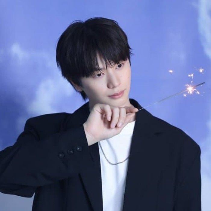 Behind-the-scenes cut of Yook Sungjae