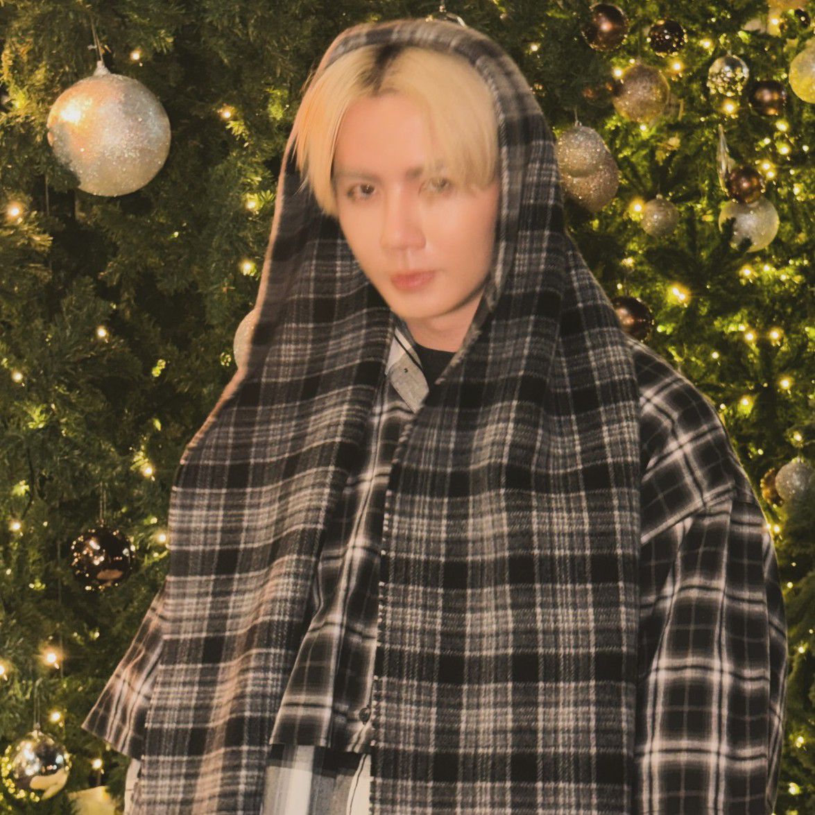 A moment captured by a fan of ZeePruk