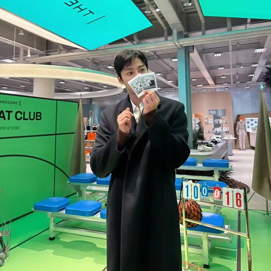 Latest photo of Rowoon