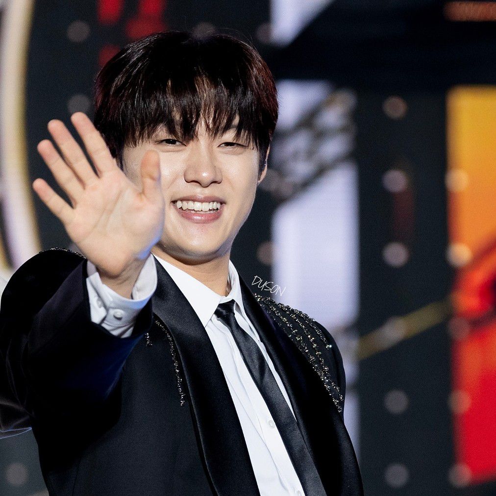 A moment captured by a fan of Choi Jaemyeong