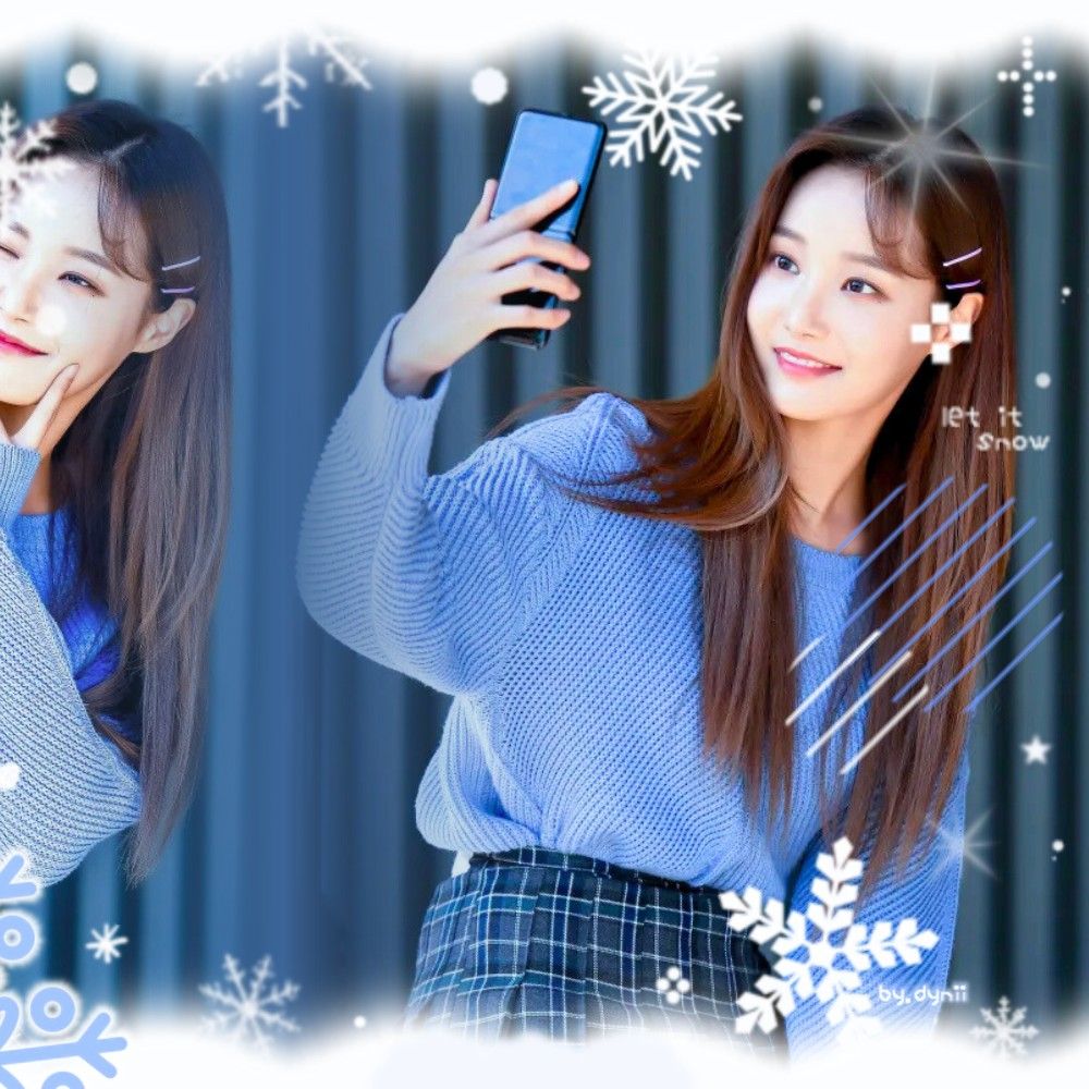 Behind-the-scenes cut of Yeonwoo