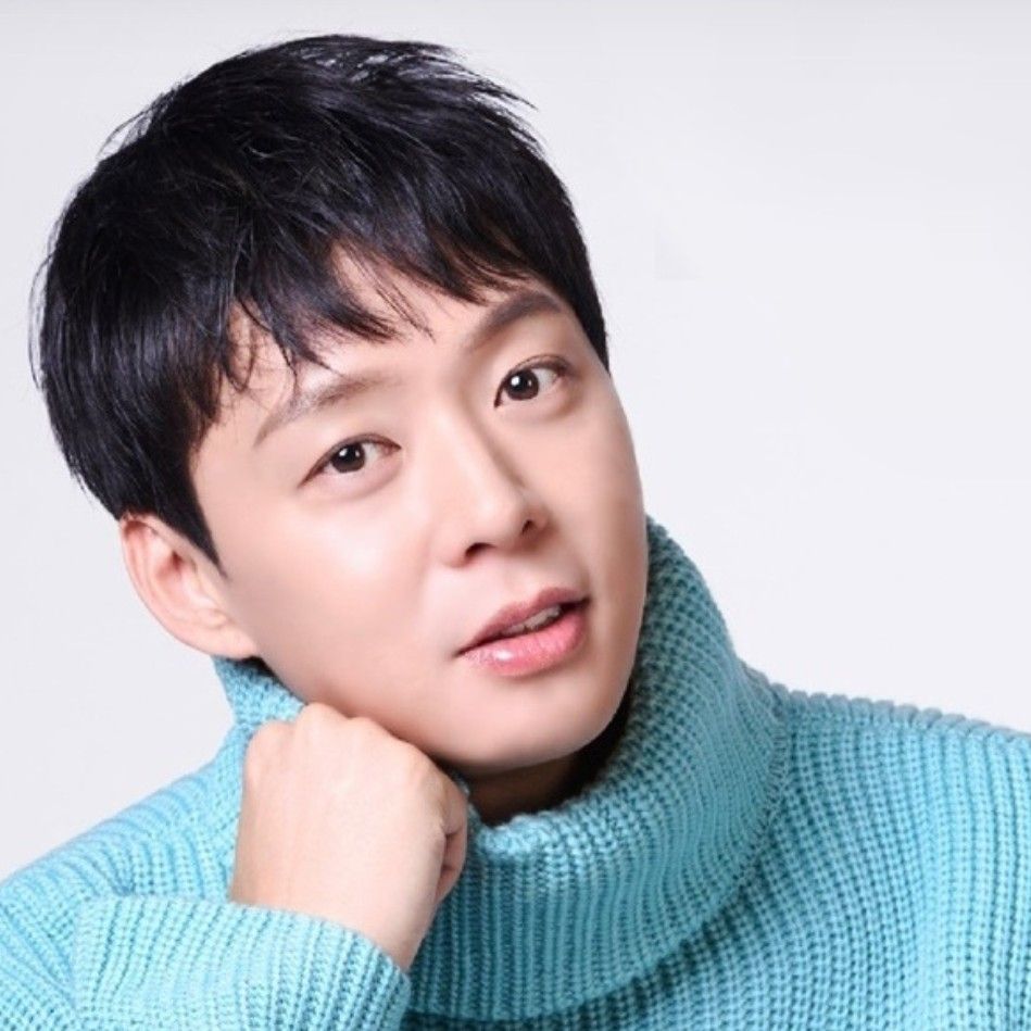 Recent activity shot of Park Yoochun