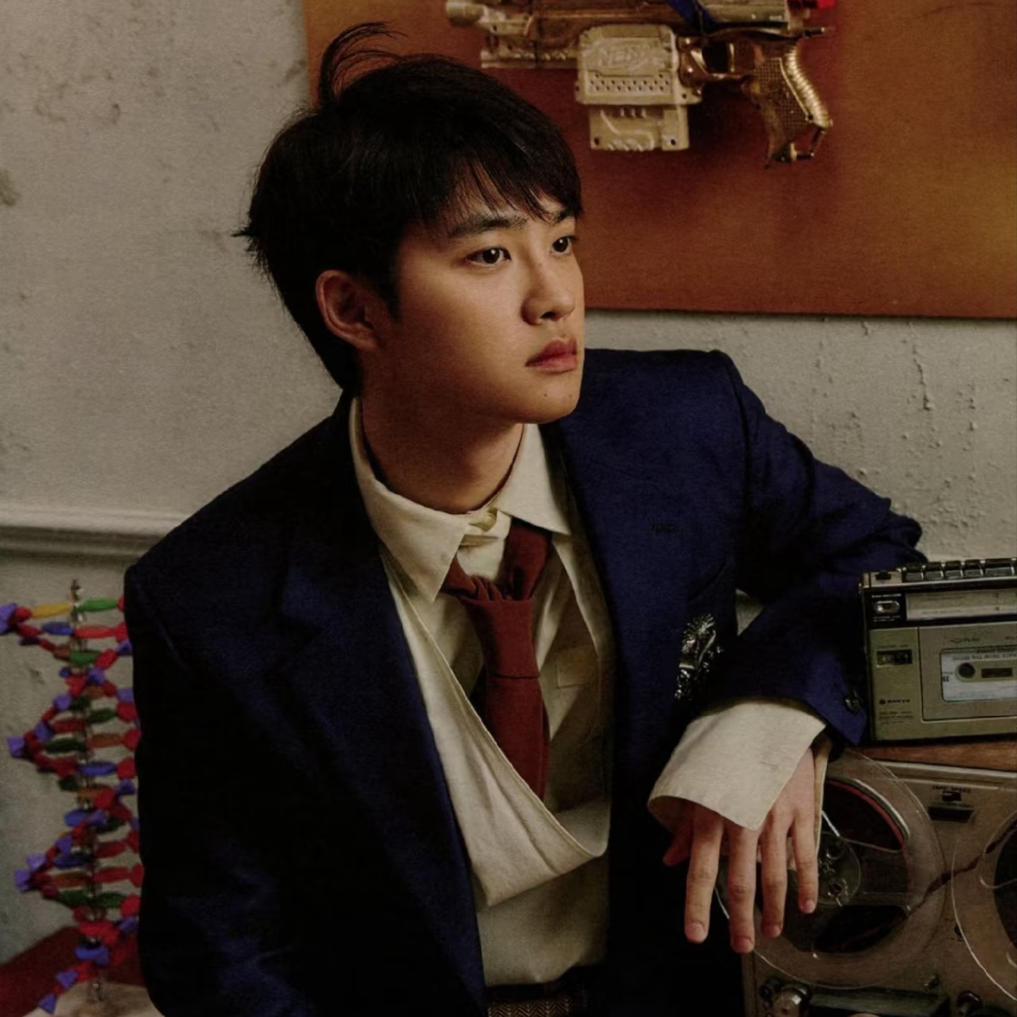 Behind-the-scenes cut of Doh Kyungsoo (D.O.)