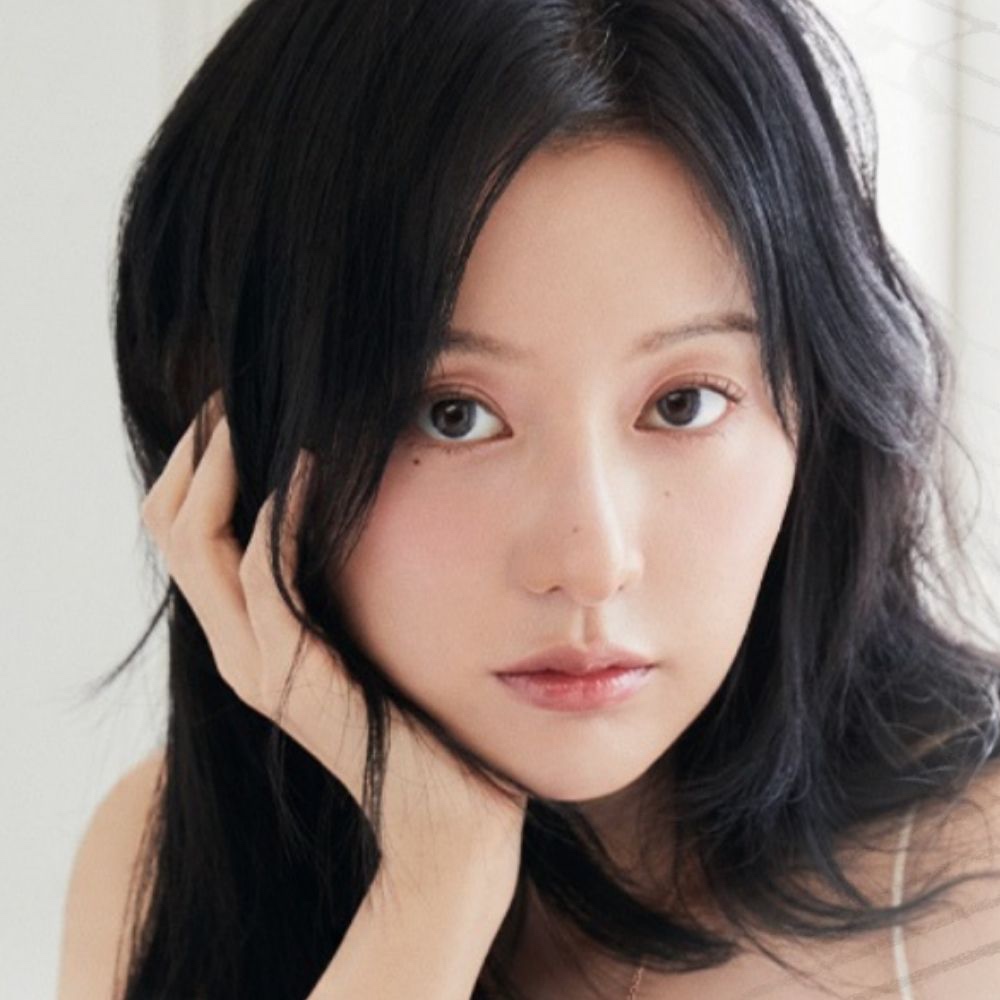 Recent activity shot of Kim Jiwon