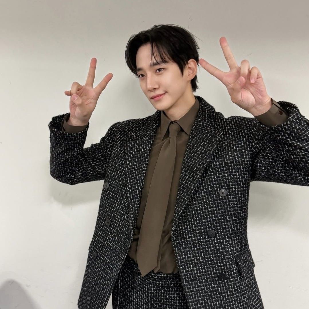 イ・ジュノのビハインドカット