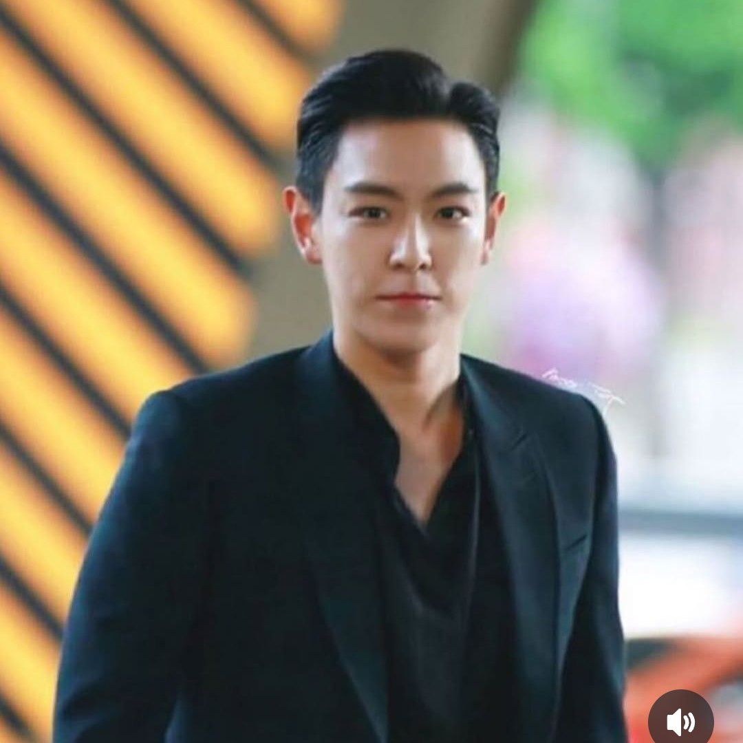 Behind-the-scenes cut of T.O.P