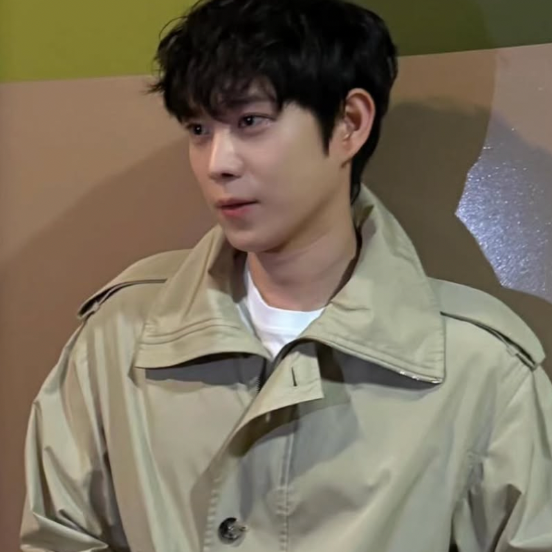 Behind-the-scenes cut of Kim Youngdae