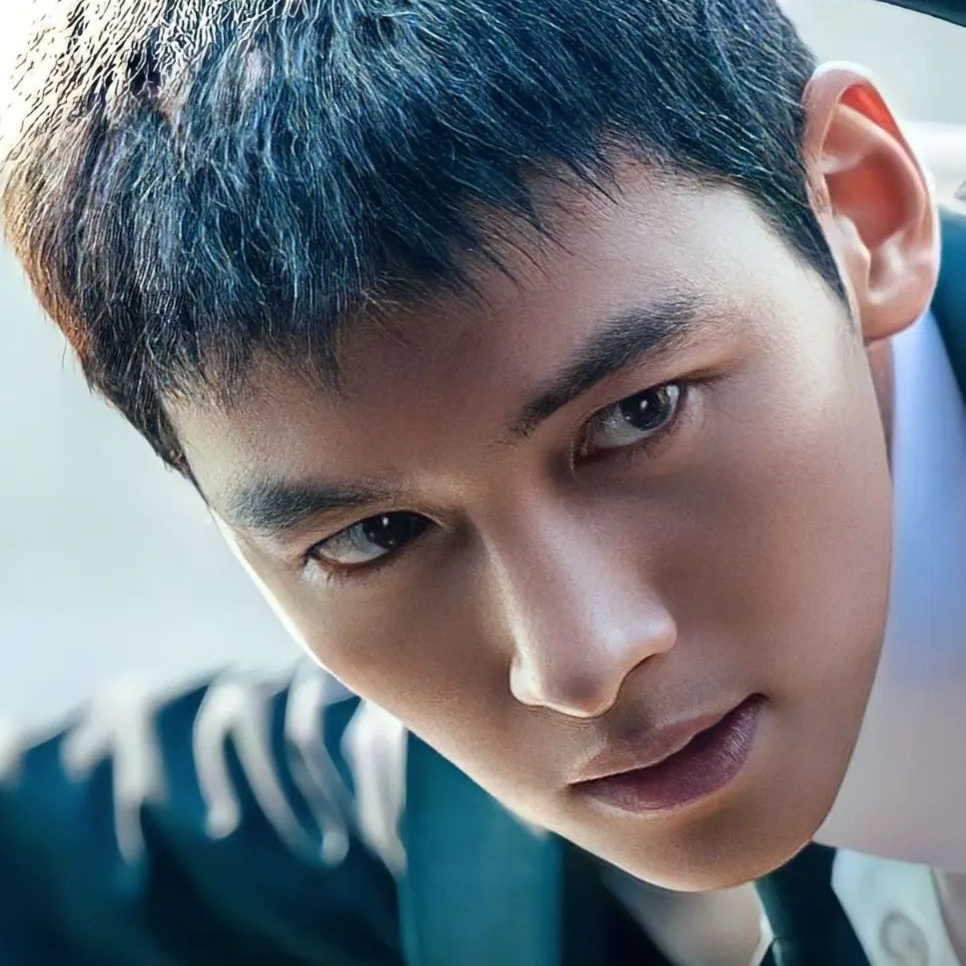 Latest photo of Ji Changwook