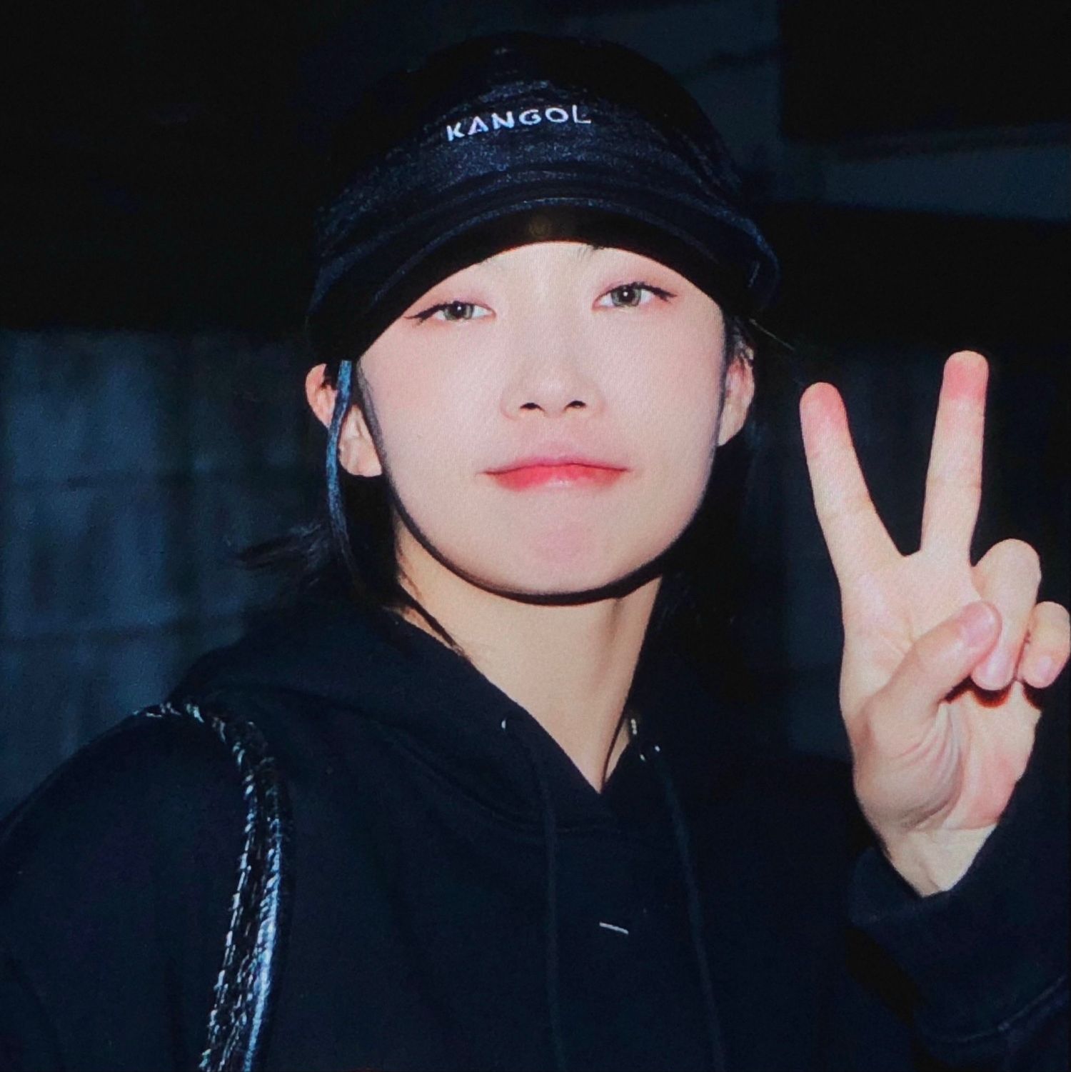 Behind-the-scenes cut of Aiki