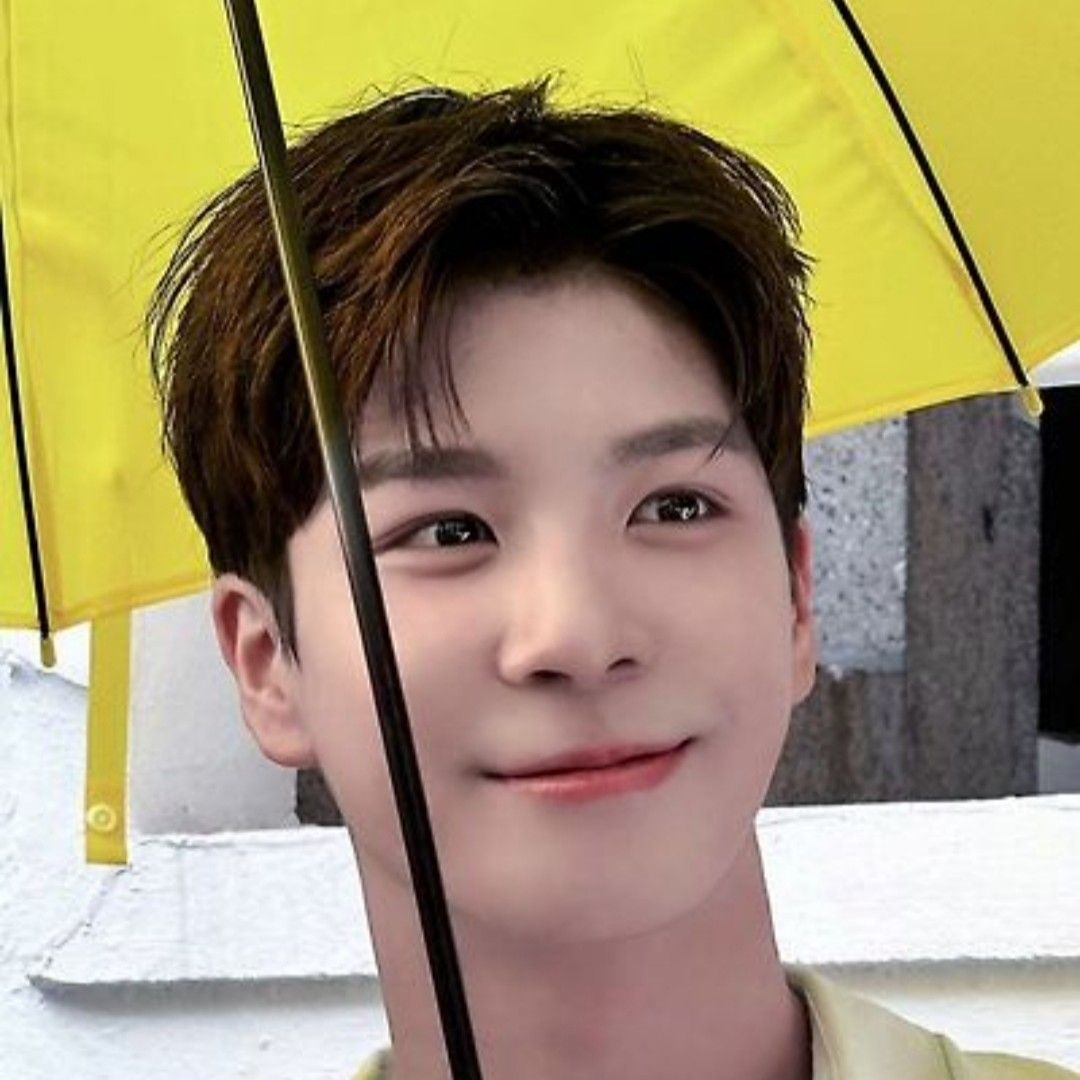 郑东元的最新照片