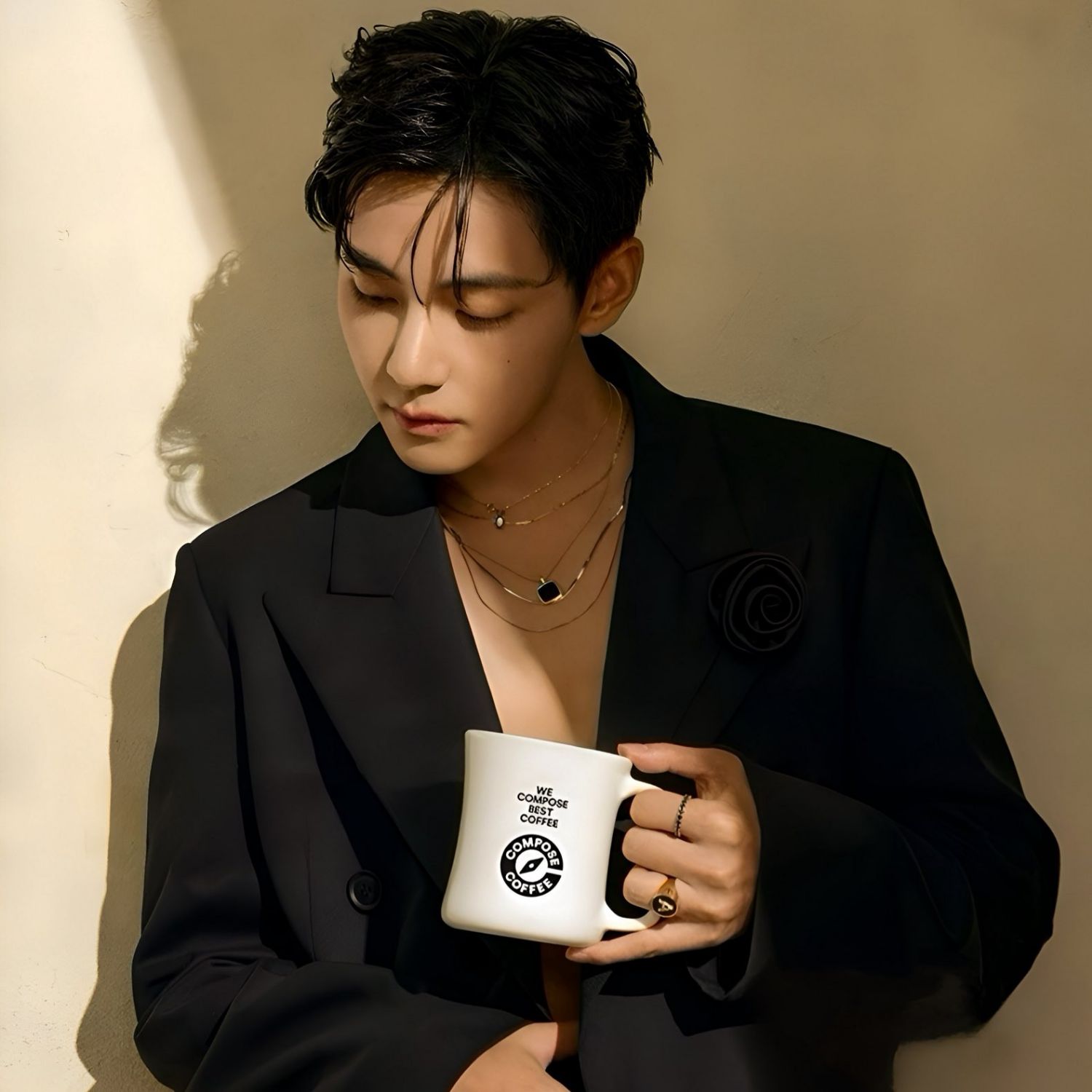 Recent activity shot of Kim Taehyung (V)