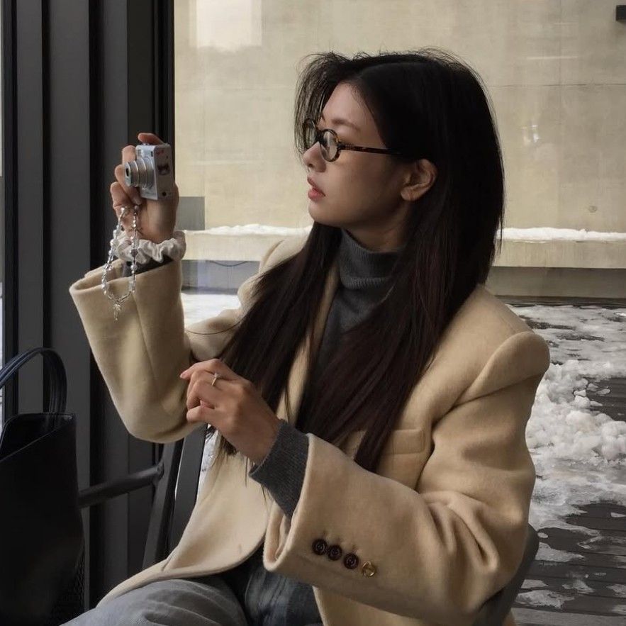 Recent activity shot of Jung Somin