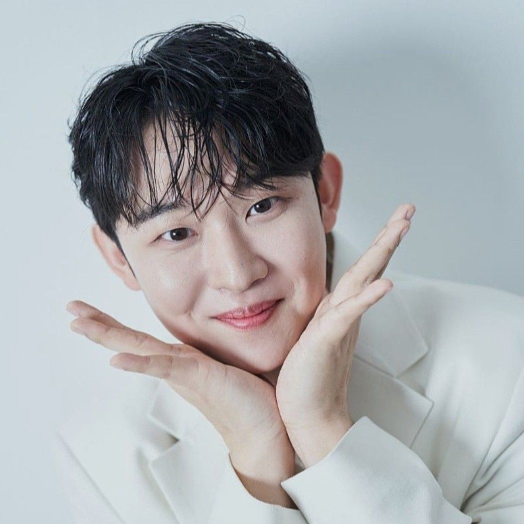 진욱의 최신 사진