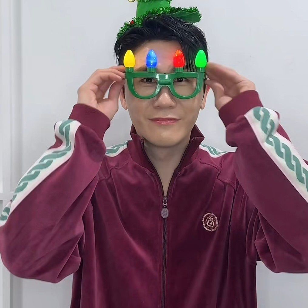 ヨンタクの最近の活動ショット