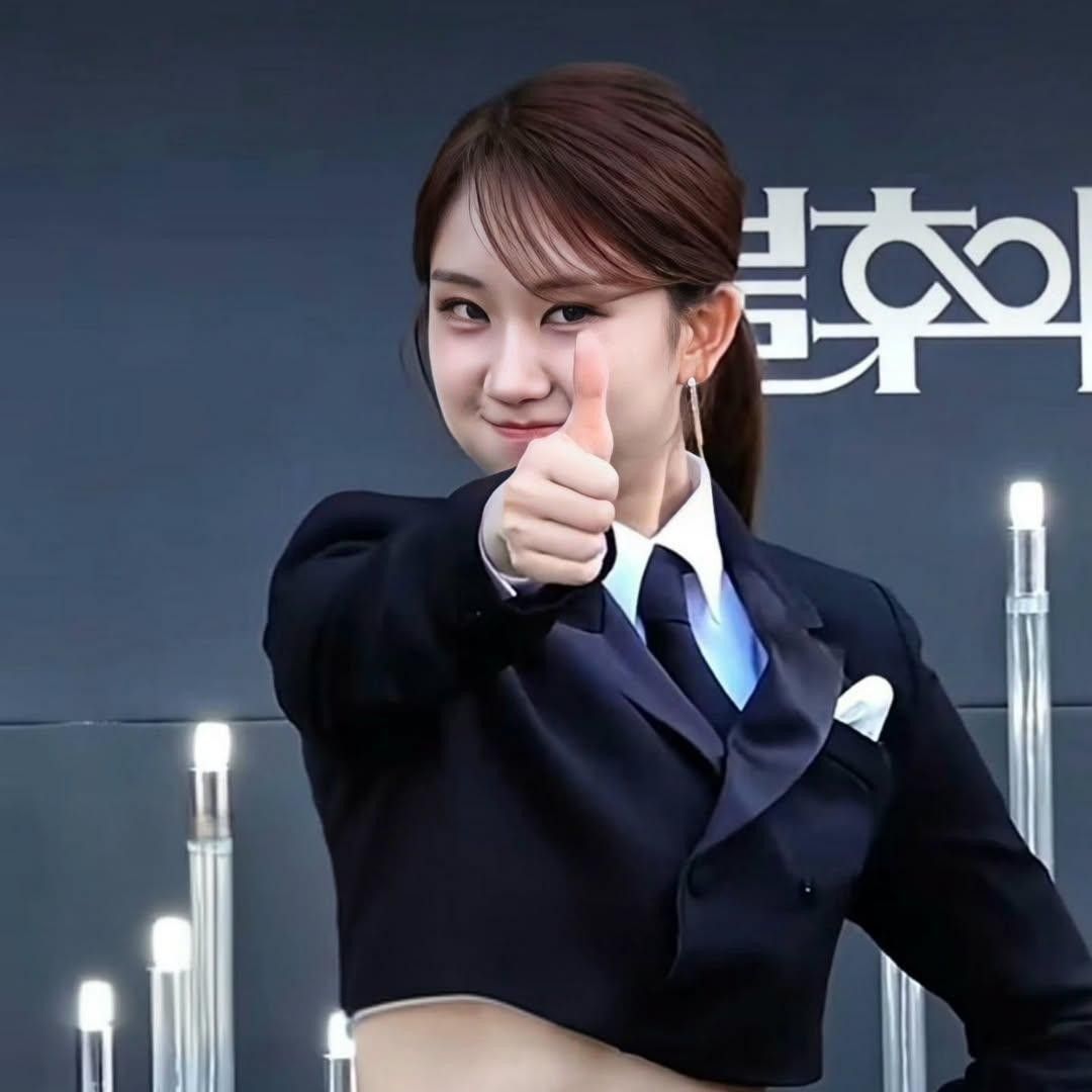 Behind-the-scenes cut of Jeon Yujin