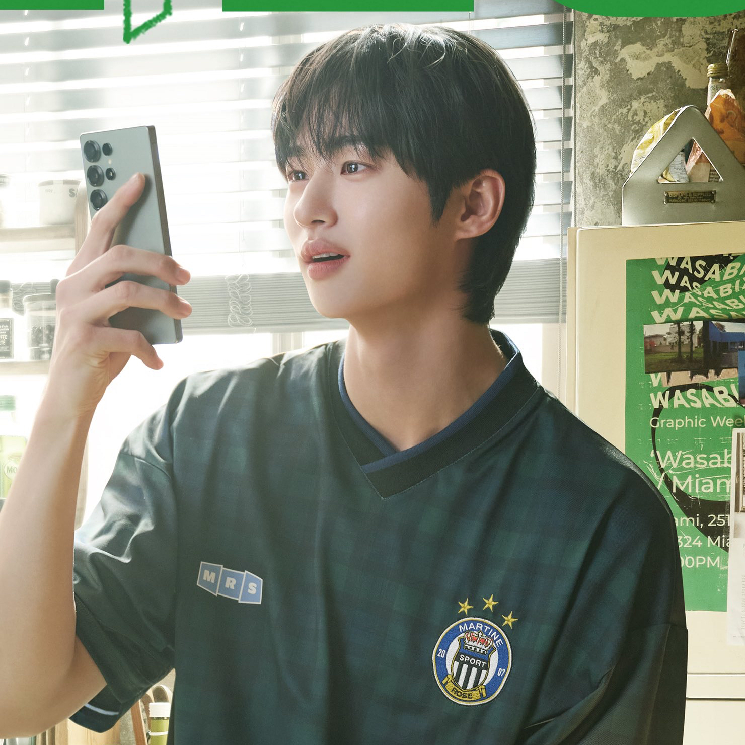 Behind-the-scenes cut of Byeon Wooseok