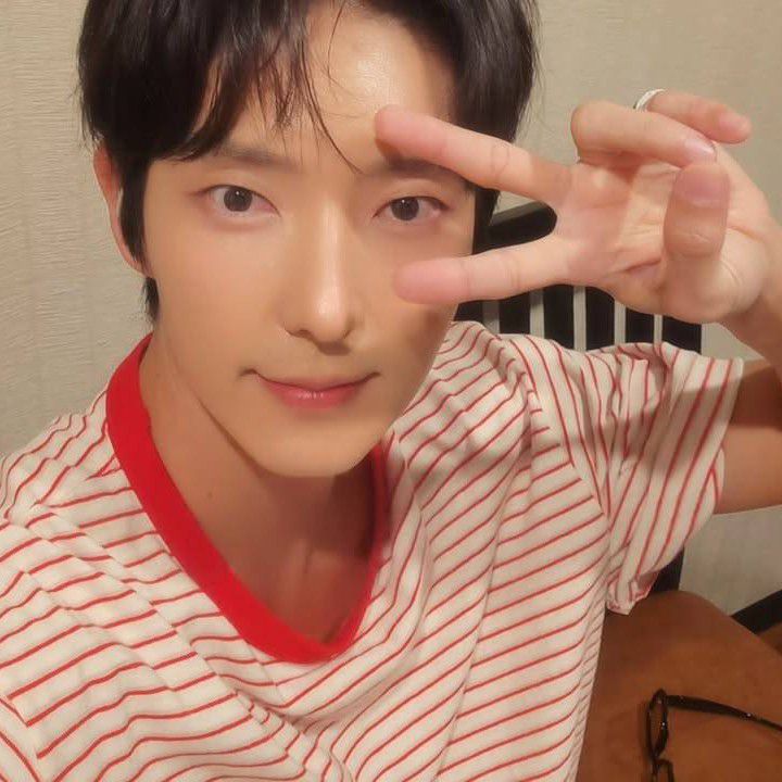 Recent activity shot of Lee Joongi