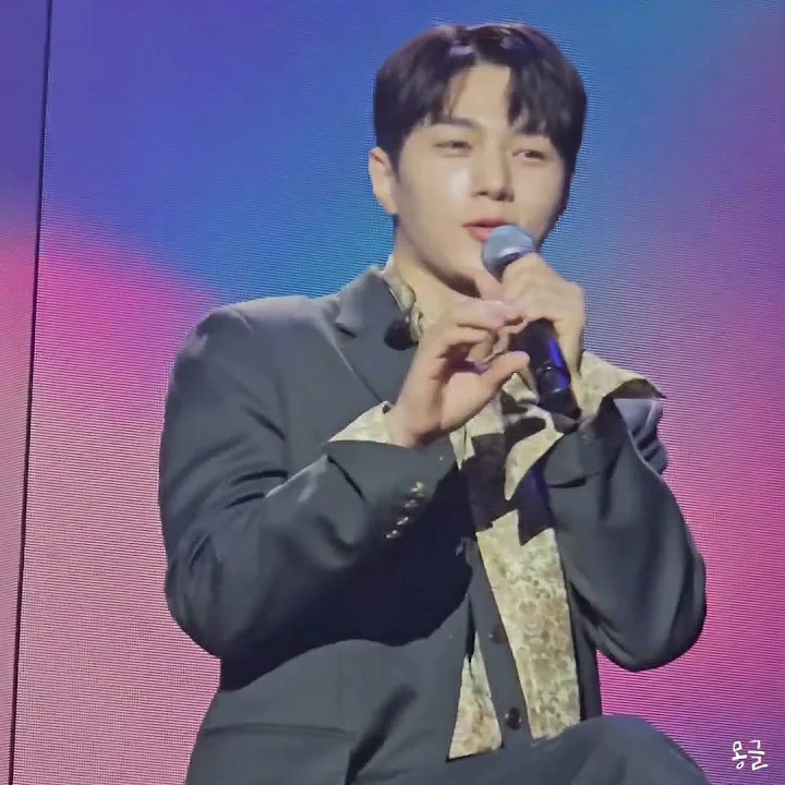 キム・ミョンス (エル)の最近の活動ショット