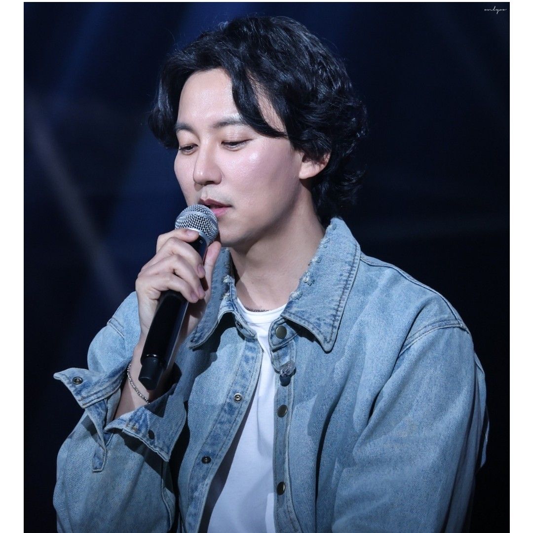 Behind-the-scenes cut of Kim Namgil