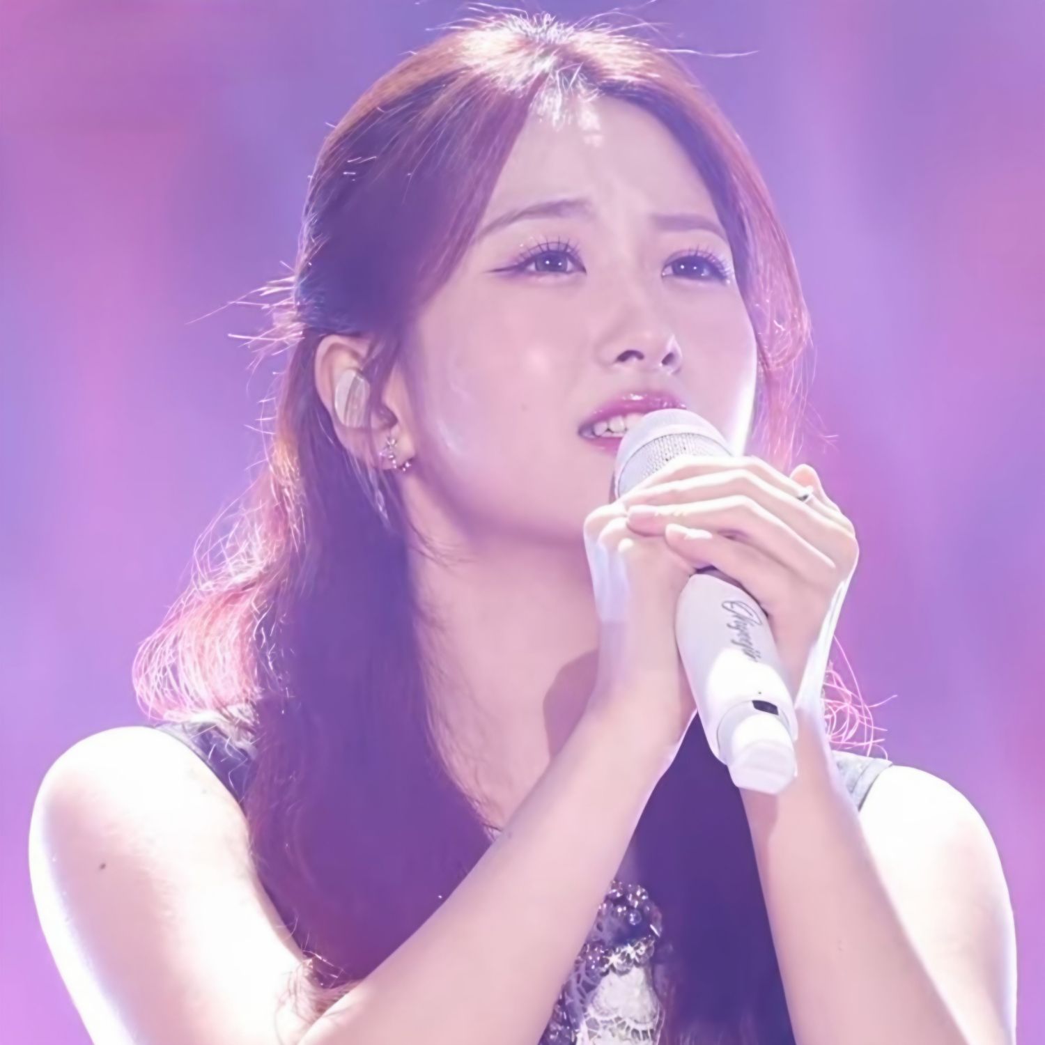 Recent activity shot of Oh Yujin