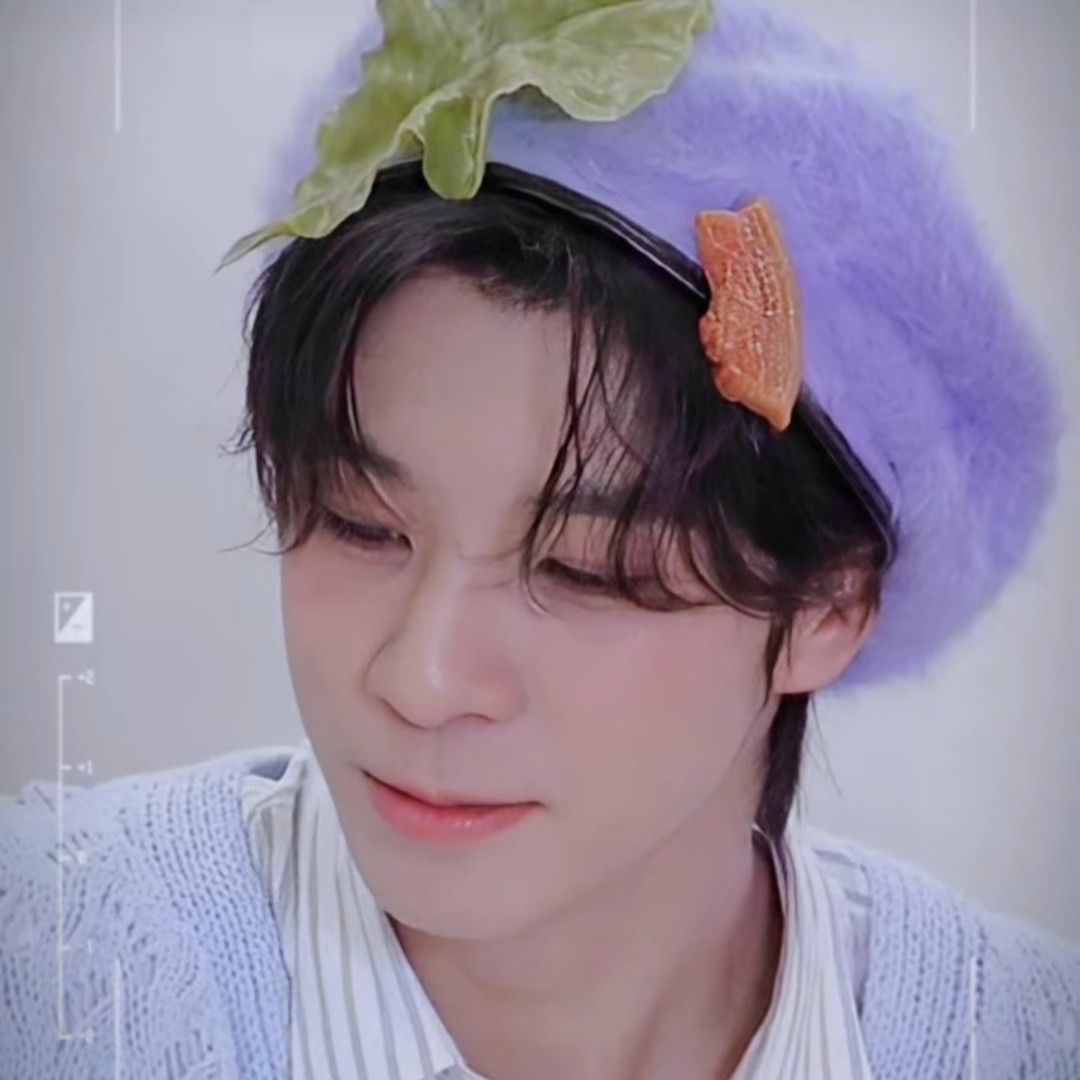 Latest photo of Jeong Dongwon