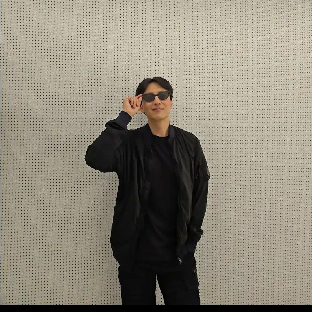 Recent activity shot of Kim Namgil