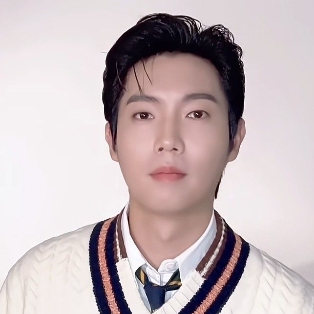 Behind-the-scenes cut of Son Taejin