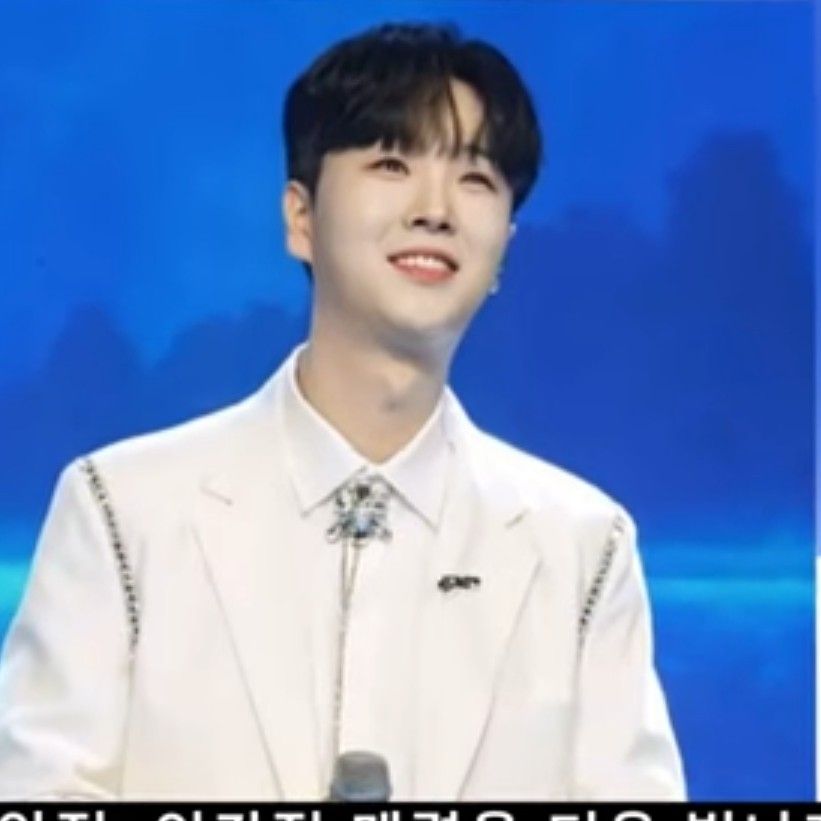 Recent activity shot of Song Minjun