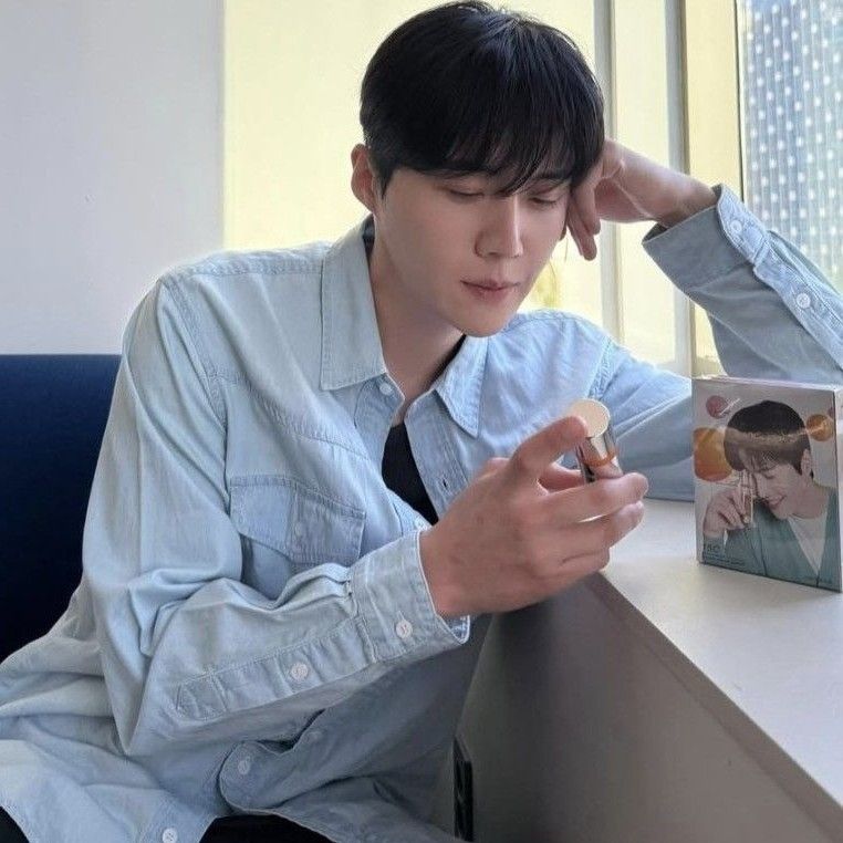 Latest photo of Kim Seonho