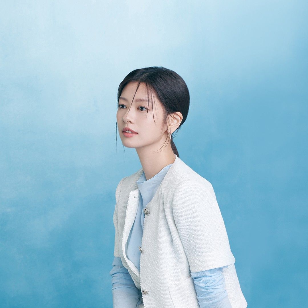 Behind-the-scenes cut of Jung Somin