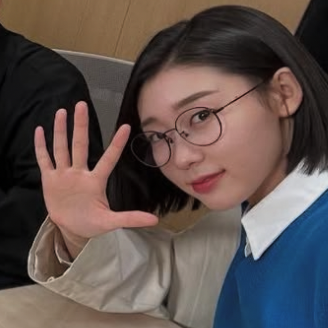 A moment captured by a fan of Han Yeji