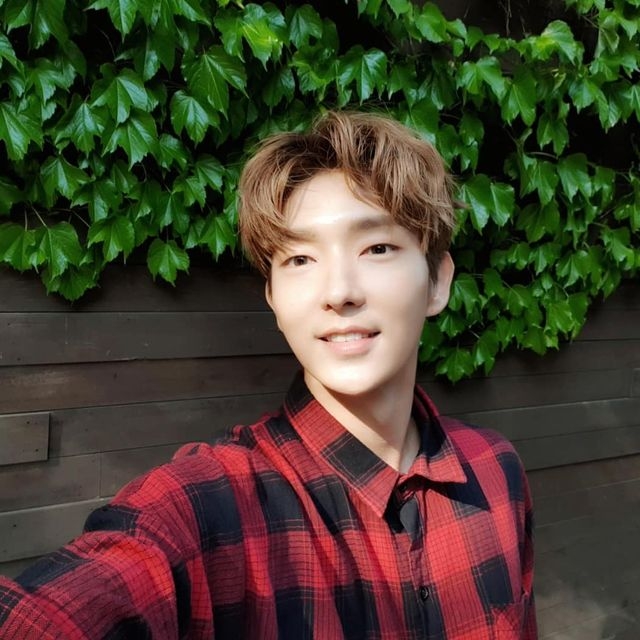 Recent activity shot of Lee Joongi