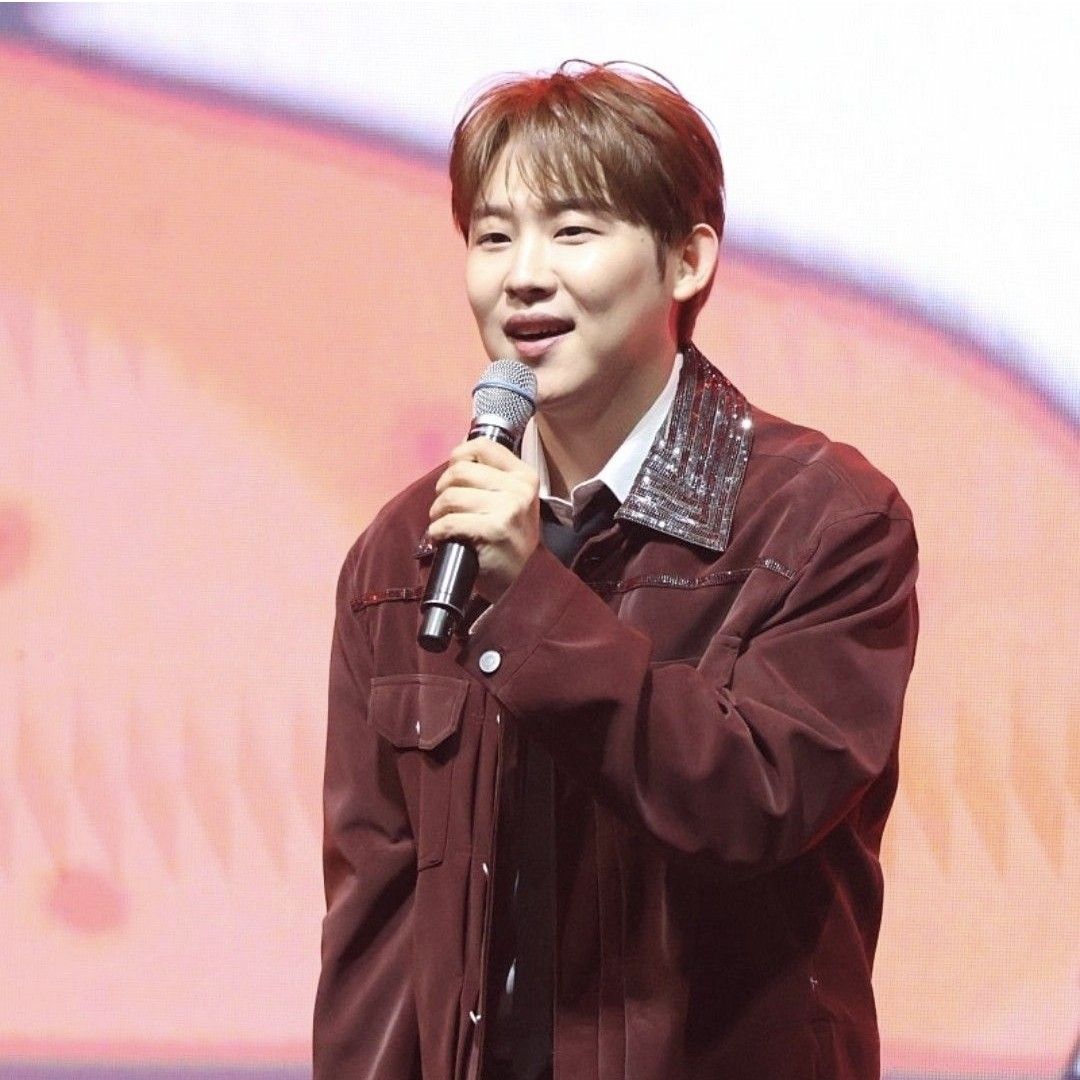 Recent activity shot of Jinuk